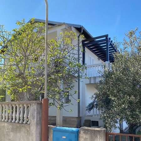 Apartment Raslina Ngoại thất bức ảnh