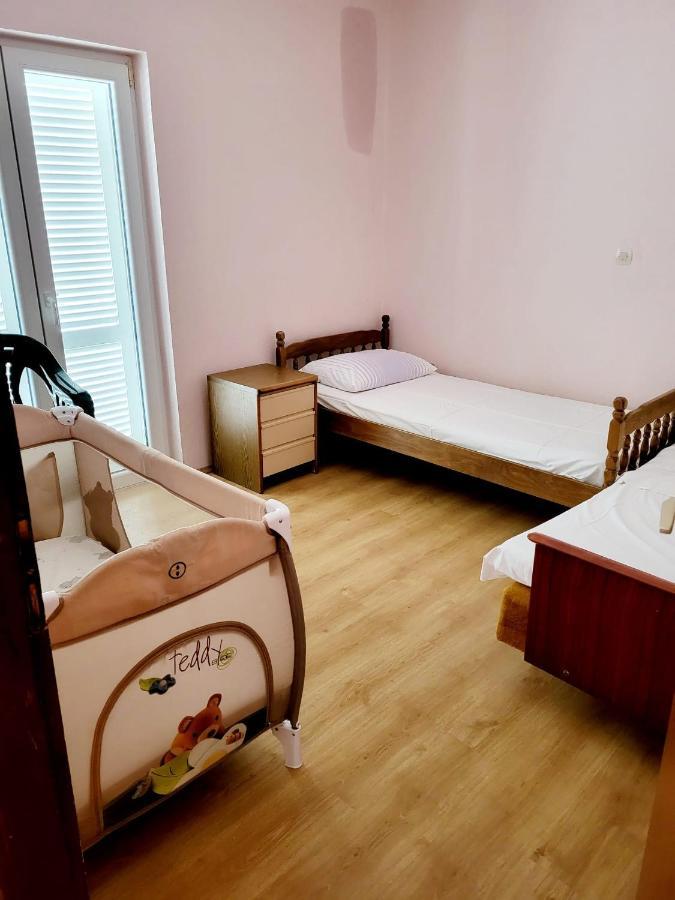 Apartment Raslina Ngoại thất bức ảnh