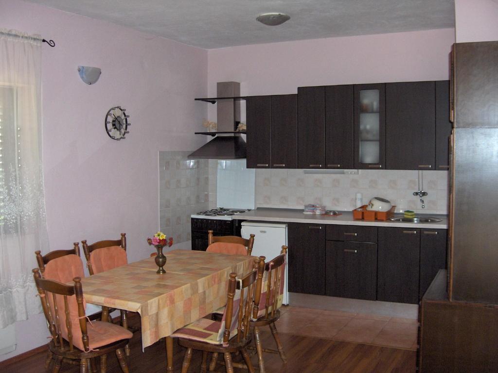 Apartment Raslina Phòng bức ảnh